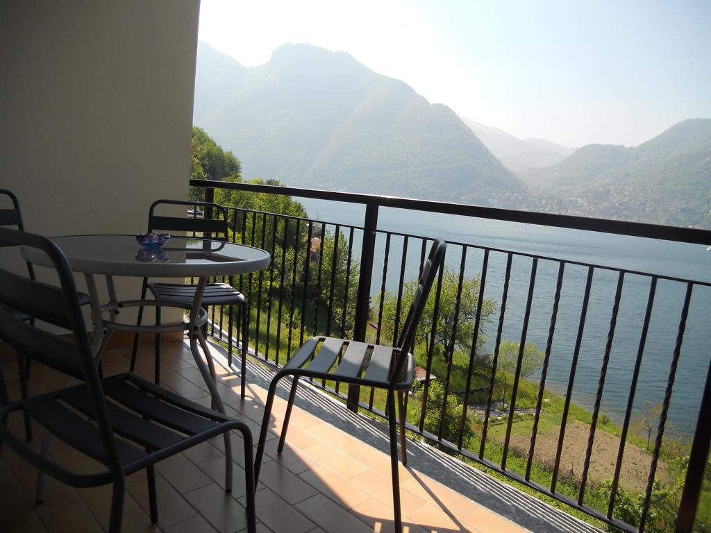 The Silence Holiday Apartment Lezzeno Bagian luar foto